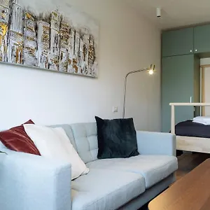 Apartament Sunny Modern - Cismigiu Park & Old Town, Bucureşti